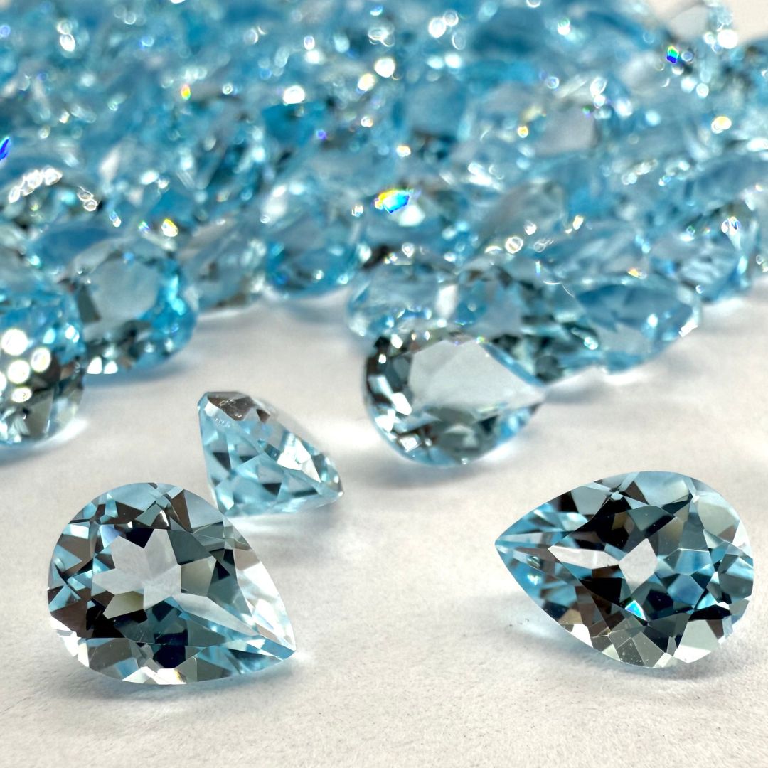 Natural Sky Blue Topaz 9x7mm Pear Cut – AAA+ Quality Brilliant Blue Gemstone for Elegant Jewelry Designs