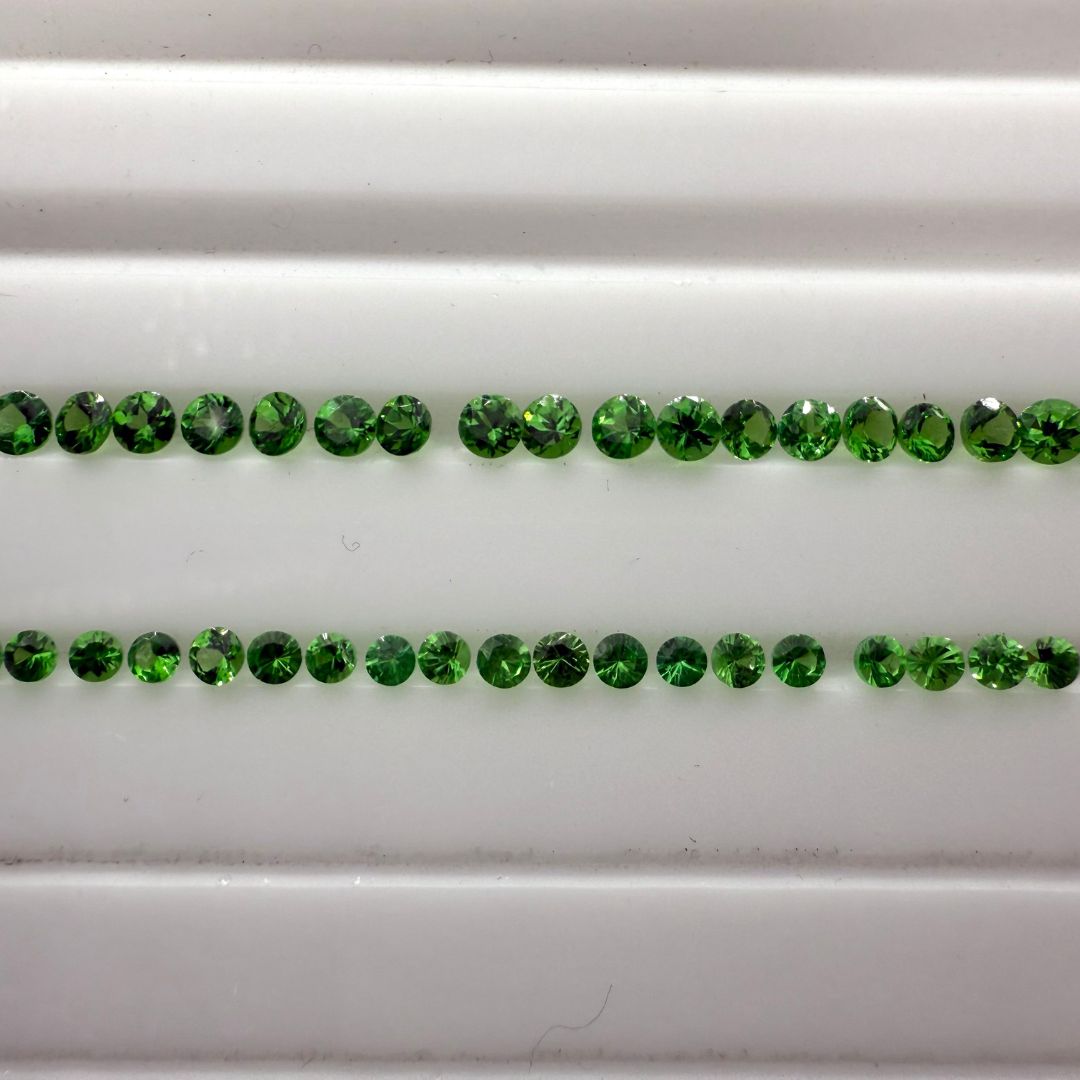 Natural Tsavorite Garnet Diamond Cut Rounds – 2.5mm & 3mm AAA+ Green Gemstones