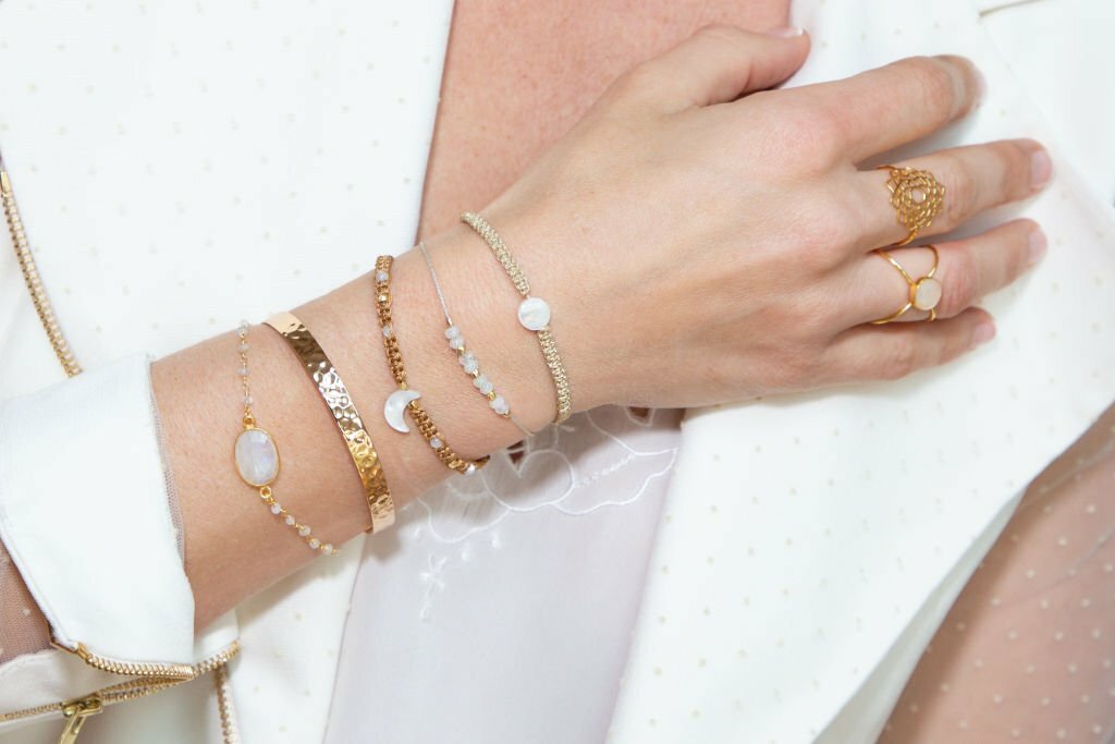 Less is More - Embracing the Minimalist Jewelry Trend